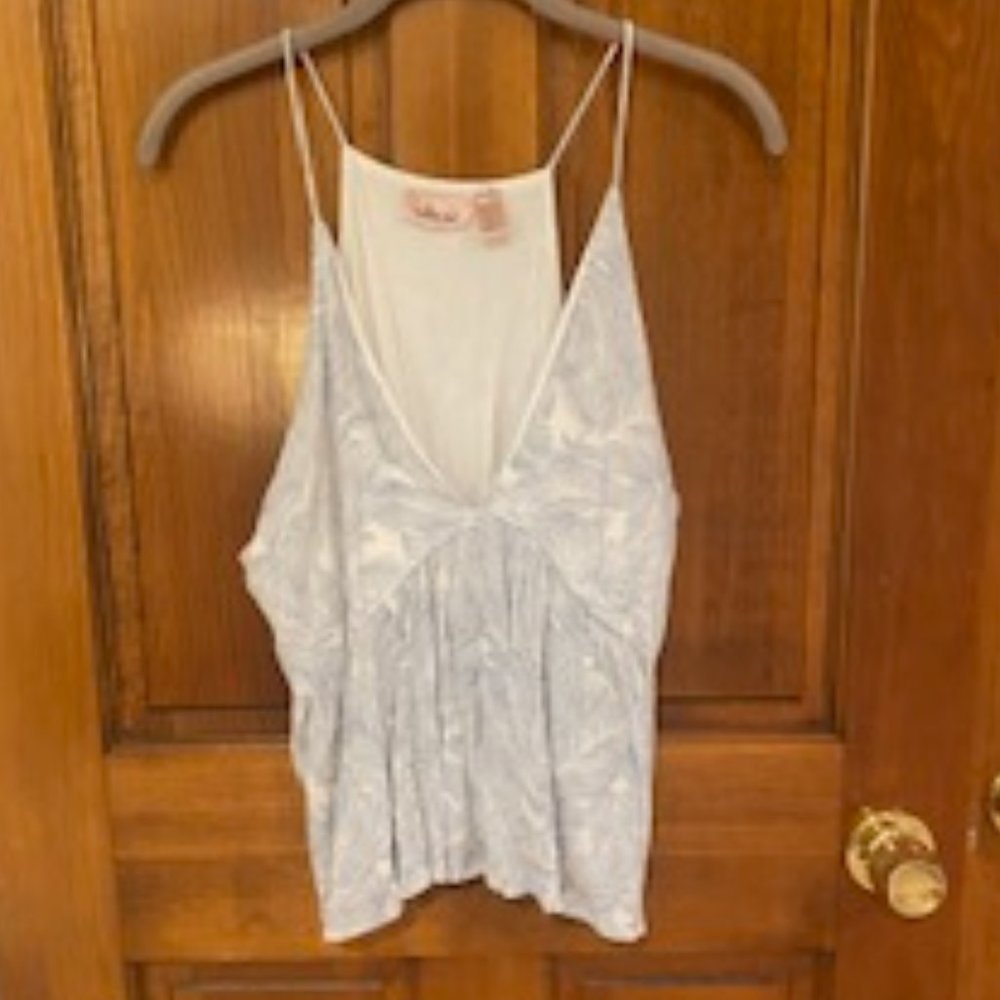 Willow & Root leaf peplum tank